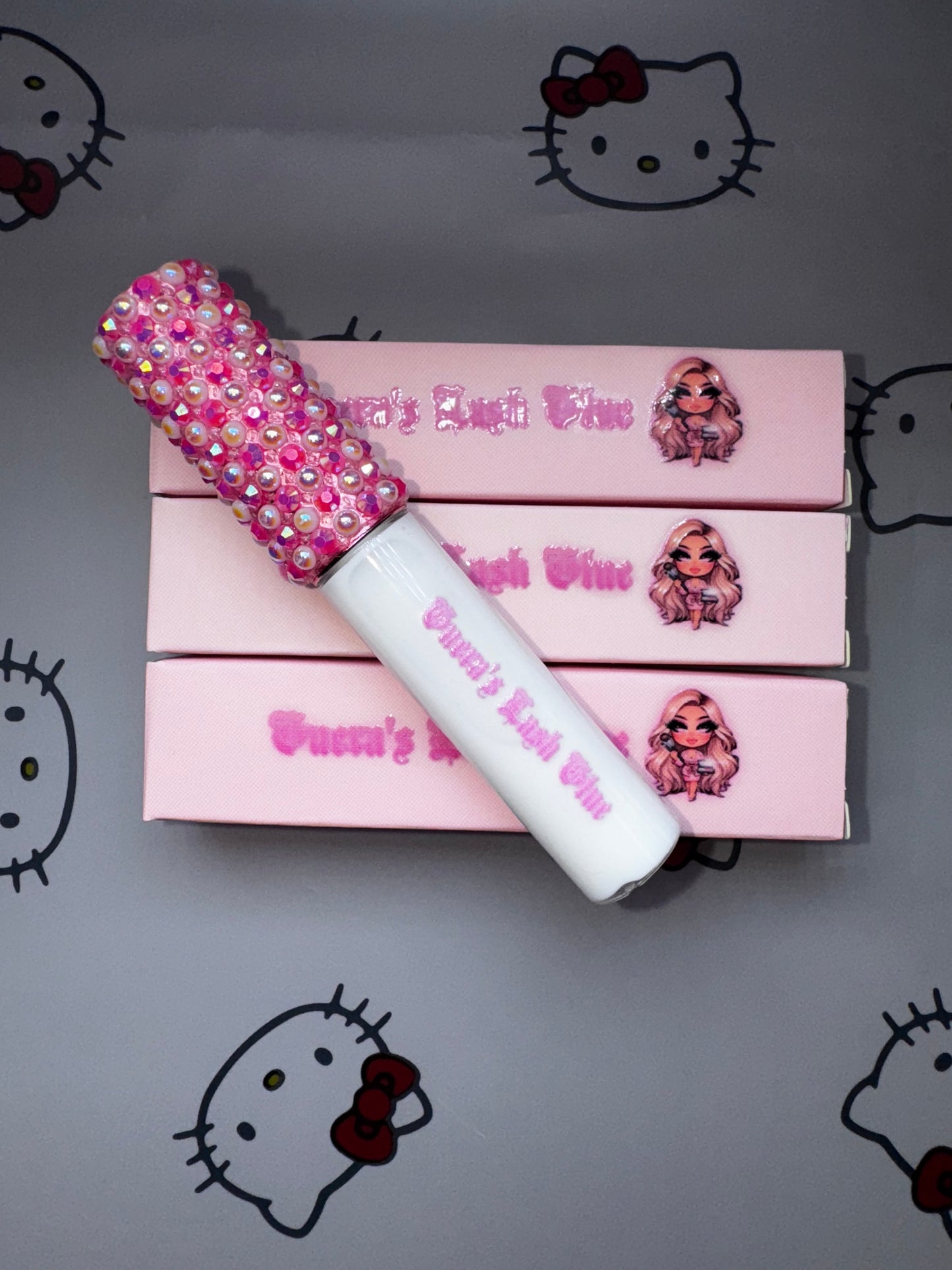 La Guera’s Lash Glue