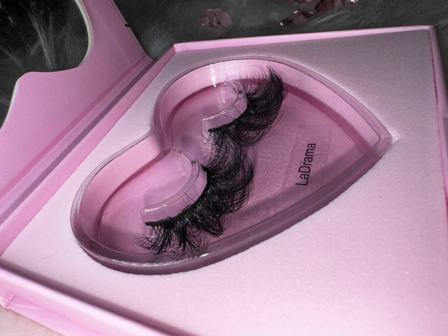 LaDrama Lashes