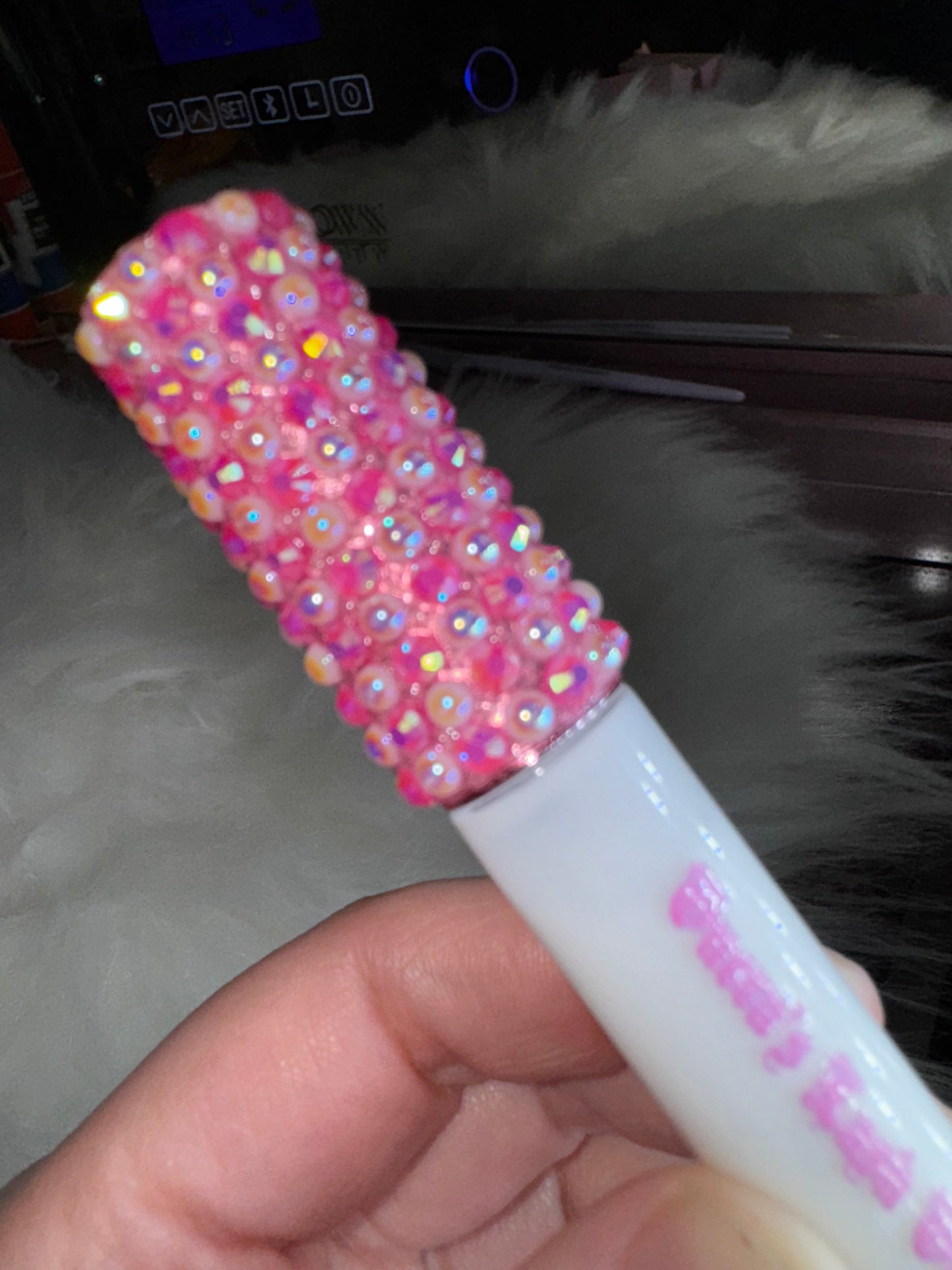 La Guera’s Lash Glue