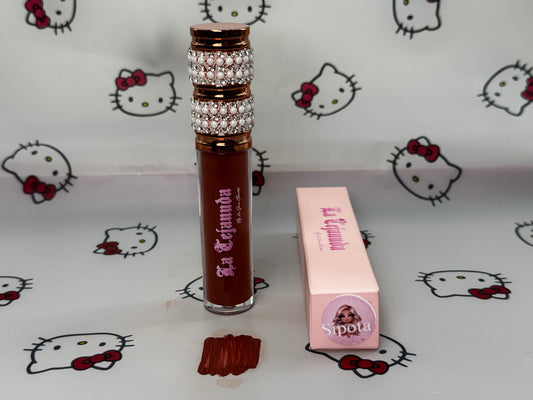 La Tejanuda Sipota matte liquid lipstick