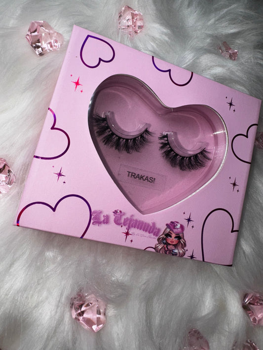 TRAKAS! Lashes